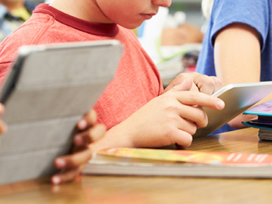 iPad, e-ридеры и начальное обучение: обзор исследований Американской научно-исследовательской педагогической ассоциации